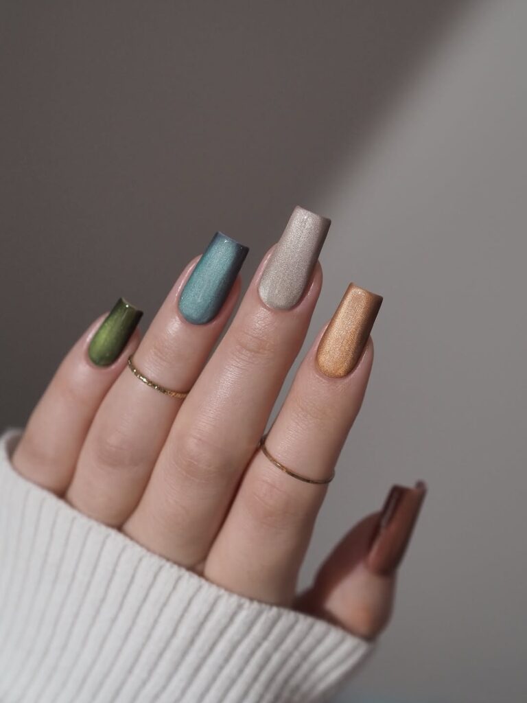 velvet nails σε διάφορα χρώματα
