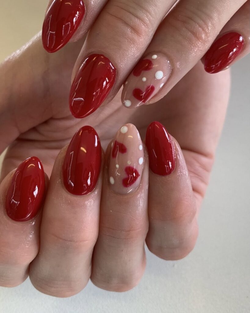 Νύχια Αγίου Βαλεντίνου Κόκκινα με καρδούλες λευκές και κόκκινες