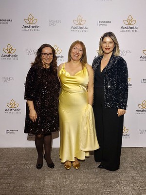 Άννα Μαρία Παπίρη ΜΒΑ, Wellness Editor/Συγγραφέας, Co Founder Wellness ProjectΆννα Γιαννακουδάκη, Πρόεδρος της Επιτροπής Αξιολόγησης των Aesthetic Awards 2026, Χημικός-Κοσμητολόγος, Τμήμα Επιστημών Διατροφής & Διαιτολογίας (πρώην Τμήμα Αισθητικής-Κοσμητολογίας), ΔΙΠΑΕ Όλγα Τσακαμή, Awards Producer, Boussias Events