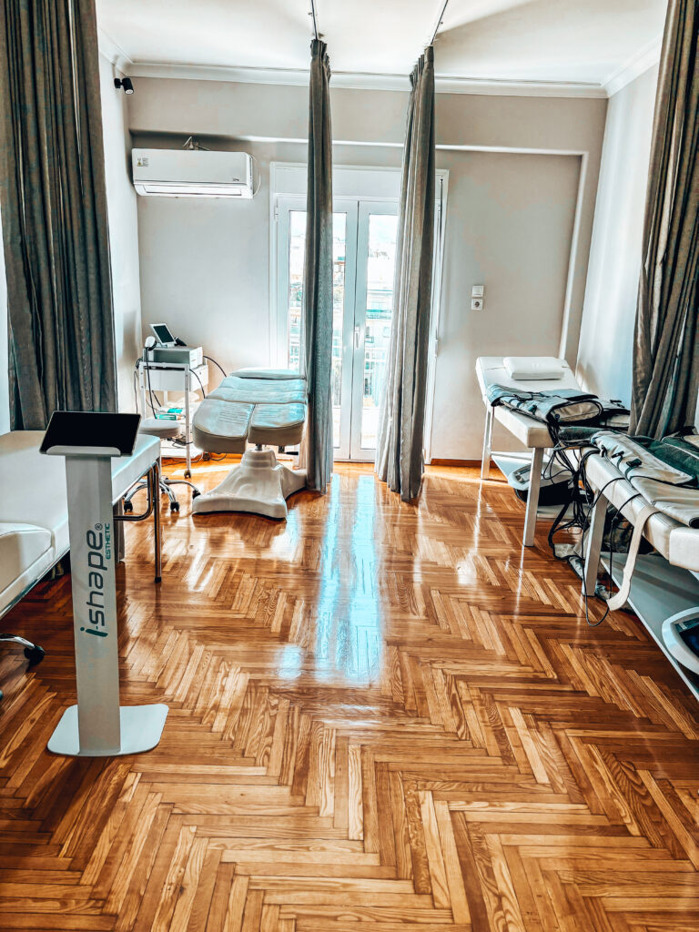 Christina Saranti - Tips to Toes