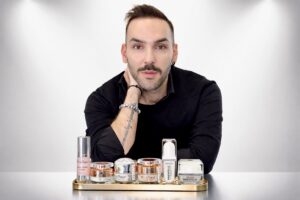 Βασίλης Πίκουλας - Mon Fleur Cosmetics