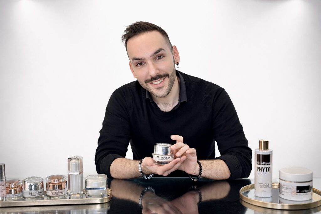 Βασίλης Πίκουλας - Mon Fleur Cosmetics